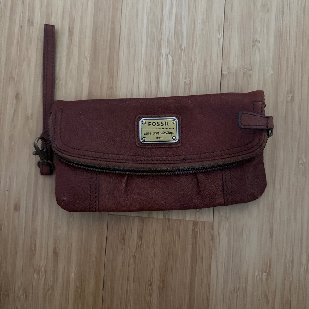 Fossil clutch wristlet brown leather bag